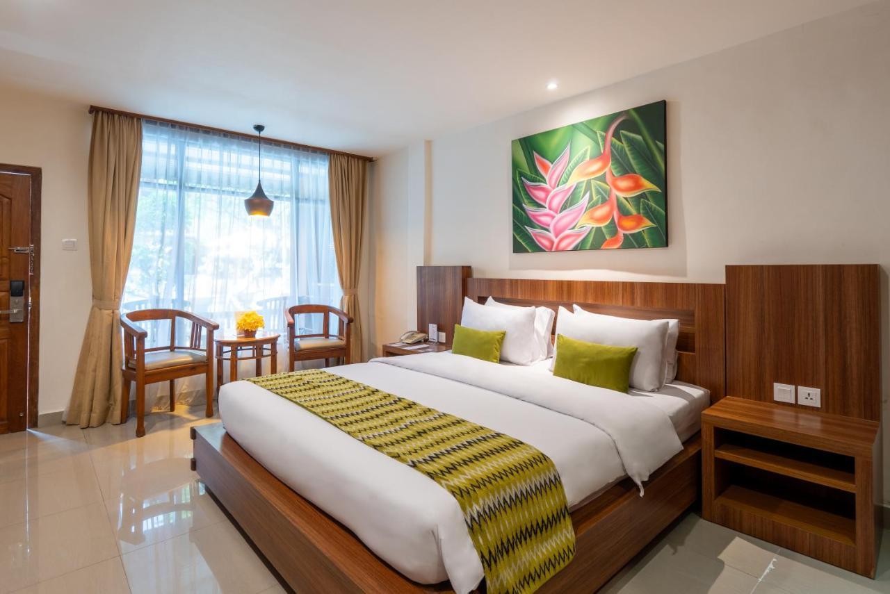 Wina Holiday Villa Kuta Lombok Eksteriør bilde