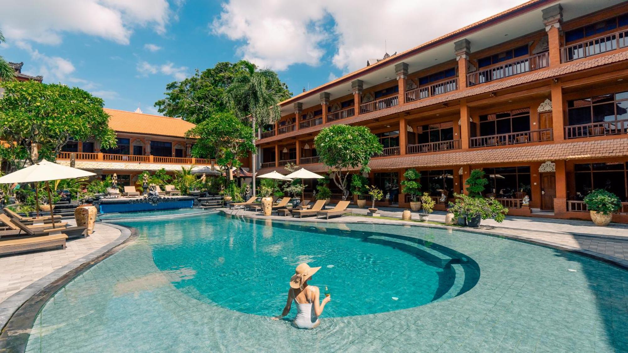 Wina Holiday Villa Kuta Lombok Eksteriør bilde
